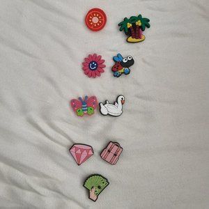 🌞 Crocs Charms Set of 9 Flowers Ladybug Butterfly Palm Trees Swan